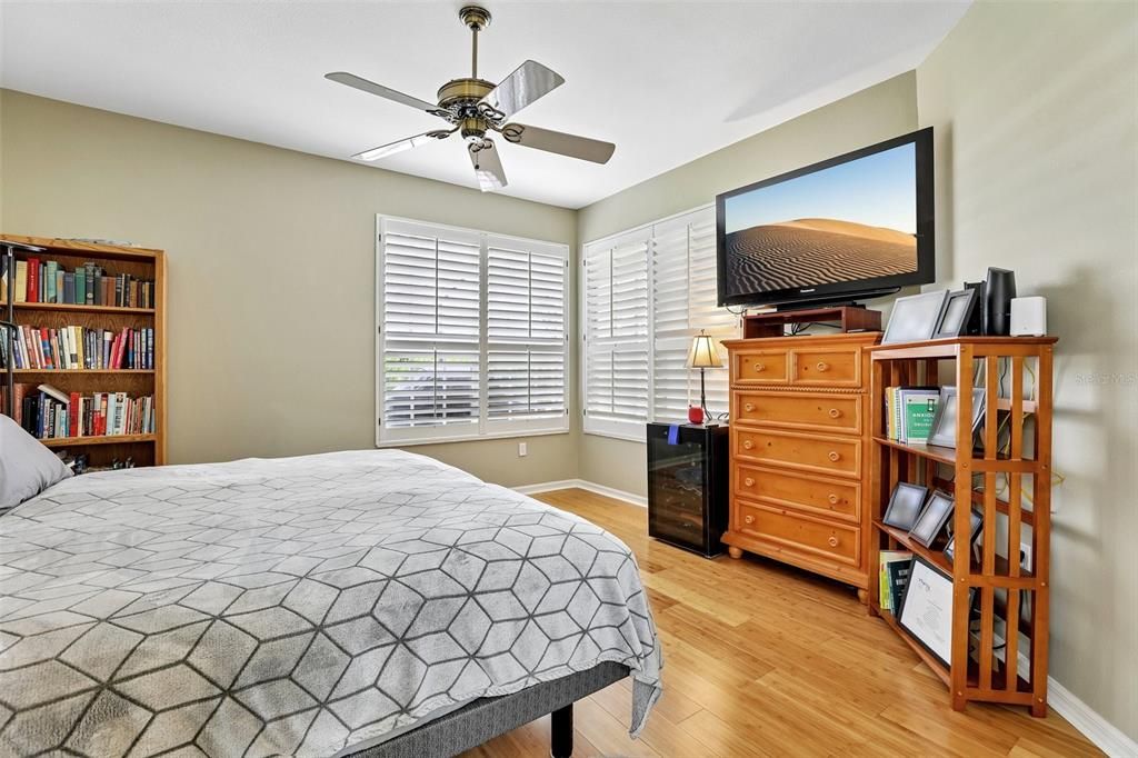 For Sale: $359,900 (3 beds, 2 baths, 1918 Square Feet)