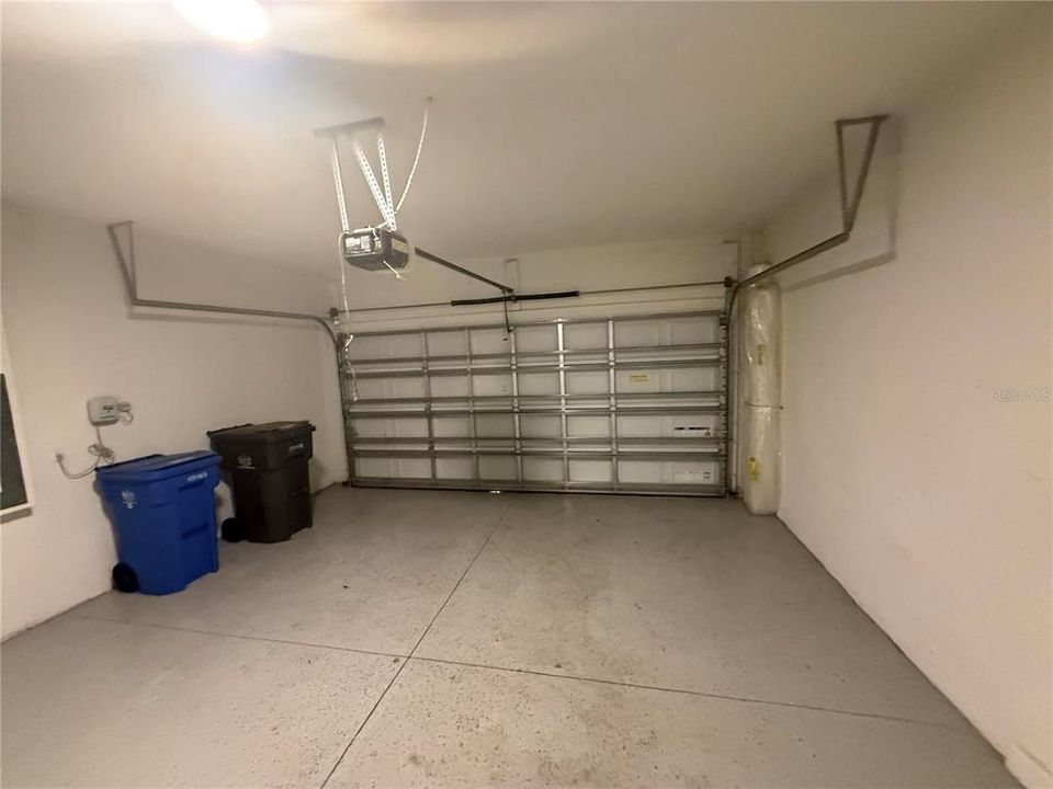 For Sale: $378,000 (5 beds, 3 baths, 3332 Square Feet)