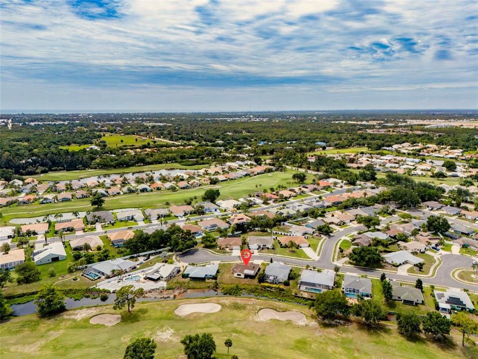 For Sale: $349,900 (2 beds, 2 baths, 1408 Square Feet)