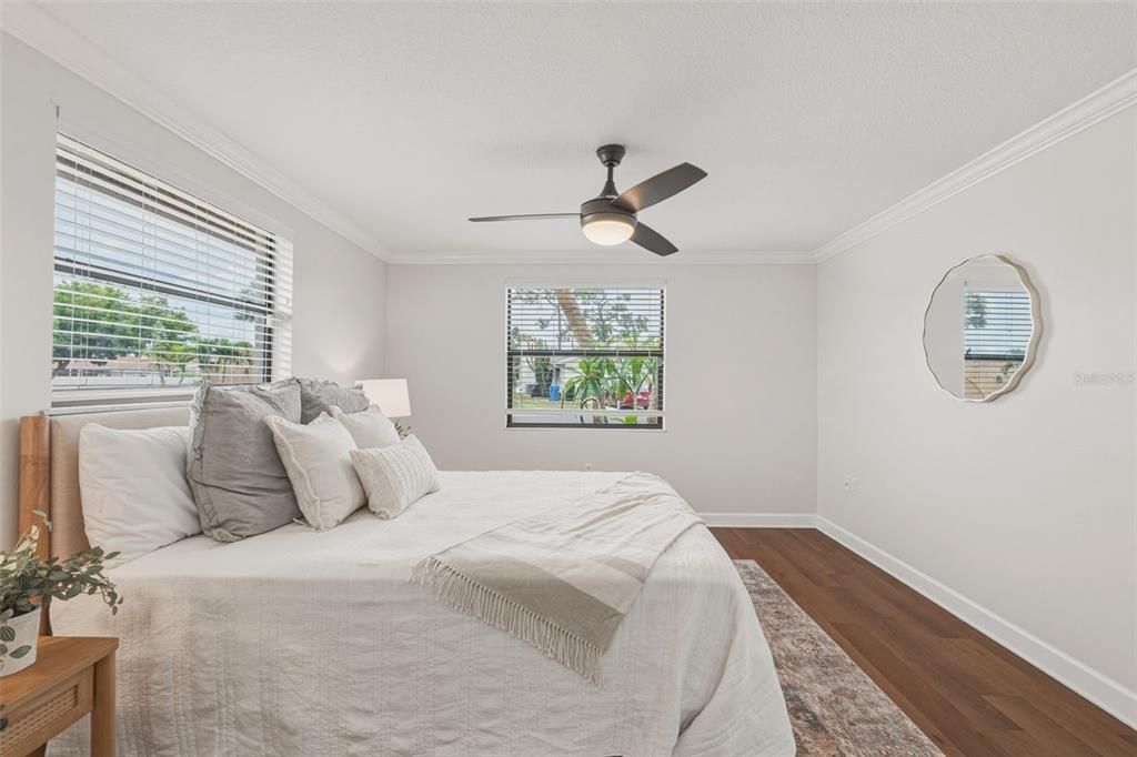 For Sale: $349,900 (2 beds, 2 baths, 1408 Square Feet)