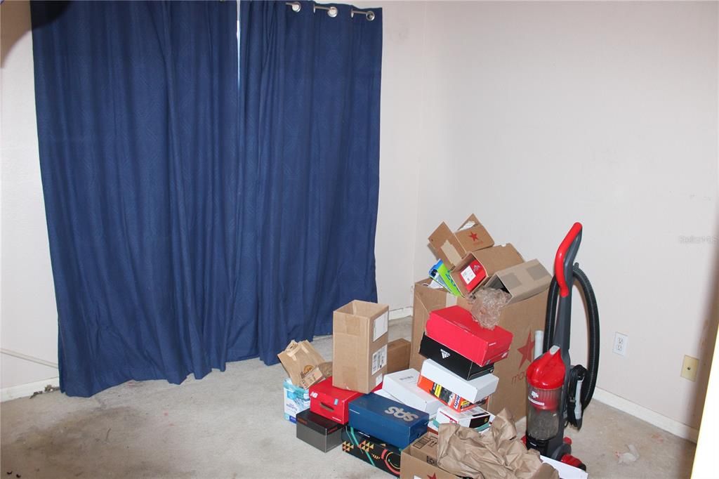 Activo con contrato: $269,000 (3 camas, 2 baños, 1452 Pies cuadrados)