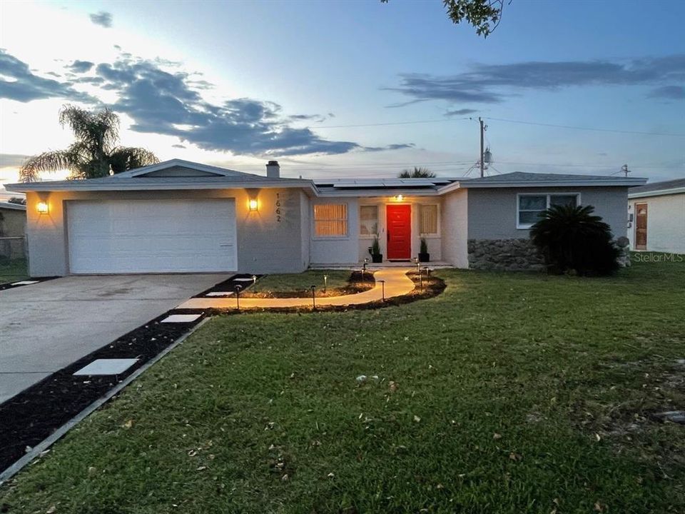 En Venta: $299,900 (3 camas, 2 baños, 1444 Pies cuadrados)