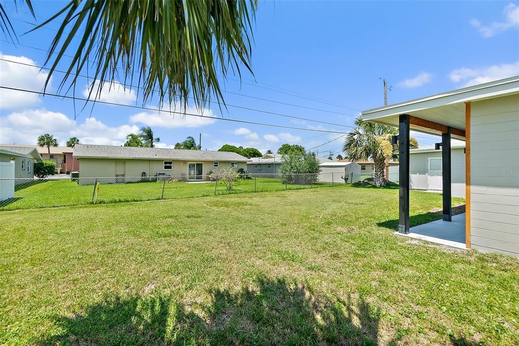En Venta: $299,900 (3 camas, 2 baños, 1444 Pies cuadrados)