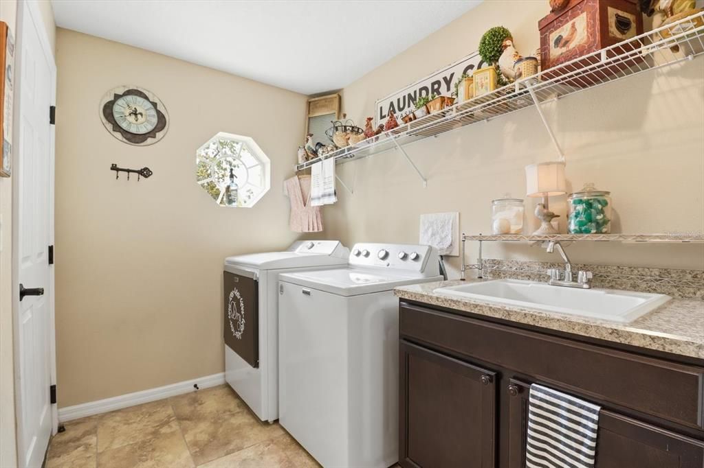 For Sale: $780,000 (3 beds, 3 baths, 3413 Square Feet)