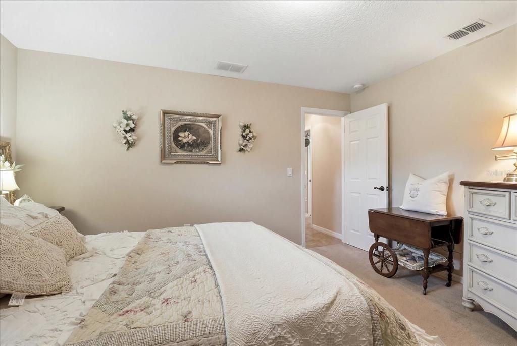 For Sale: $780,000 (3 beds, 3 baths, 3413 Square Feet)
