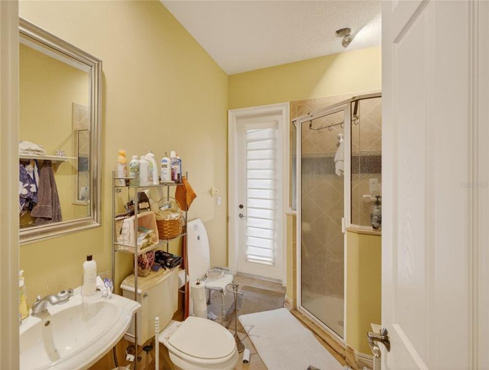 En Venta: $625,000 (5 camas, 5 baños, 4077 Pies cuadrados)