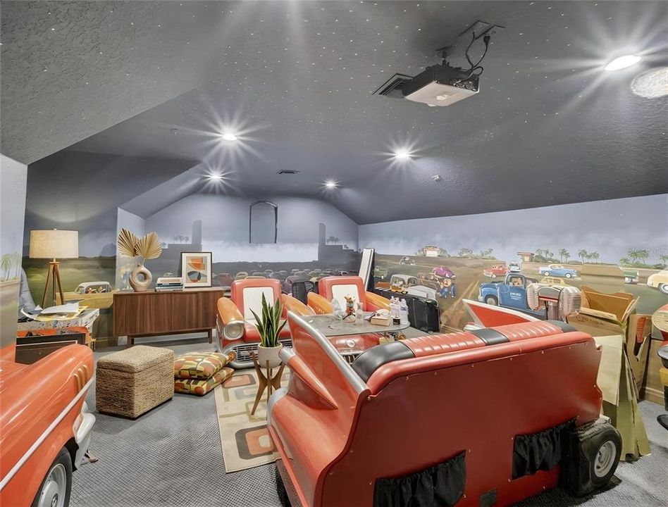 En Venta: $625,000 (5 camas, 5 baños, 4077 Pies cuadrados)
