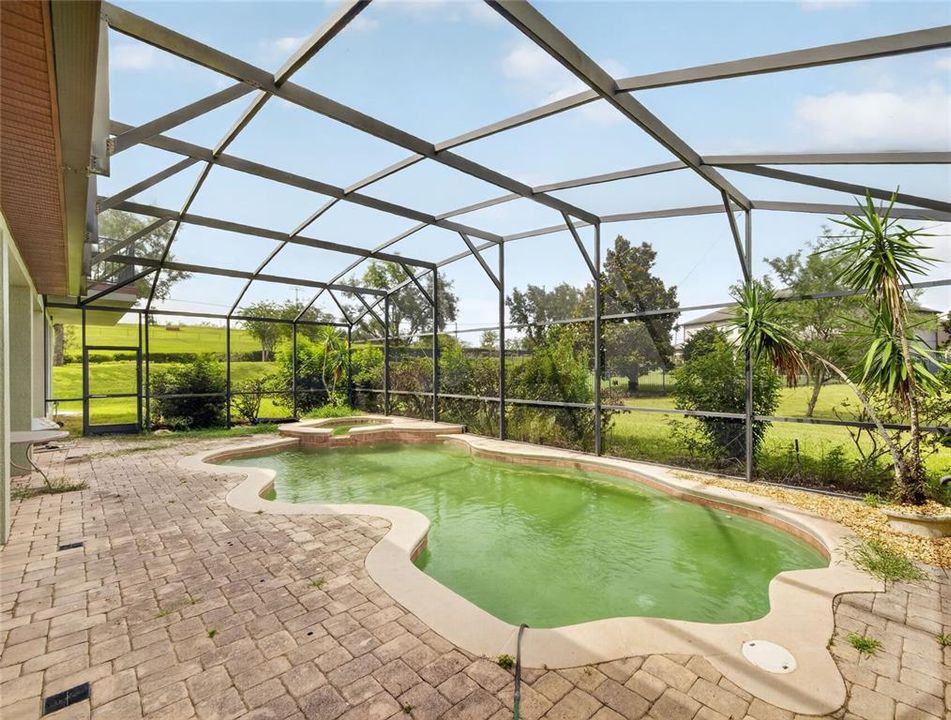 En Venta: $625,000 (5 camas, 5 baños, 4077 Pies cuadrados)
