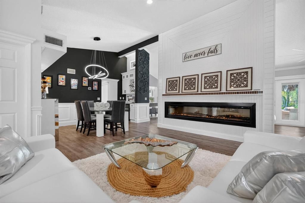 En Venta: $680,000 (4 camas, 3 baños, 2982 Pies cuadrados)