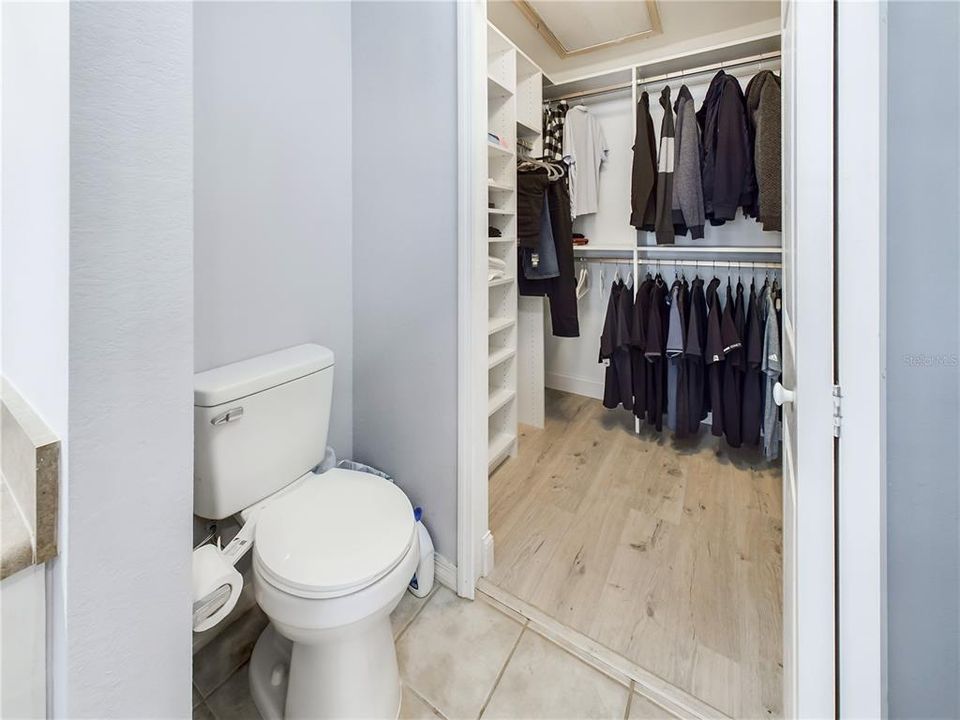 В аренду: $2,700 (2 спален, 2 ванн, 1321 Квадратных фут)