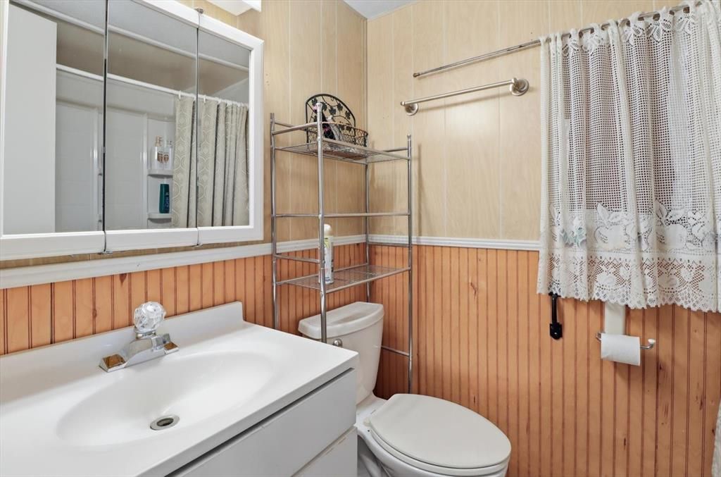 En Venta: $115,000 (2 camas, 1 baños, 833 Pies cuadrados)
