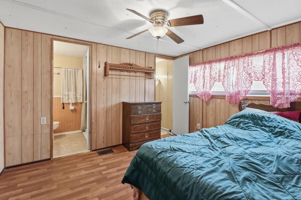 En Venta: $115,000 (2 camas, 1 baños, 833 Pies cuadrados)
