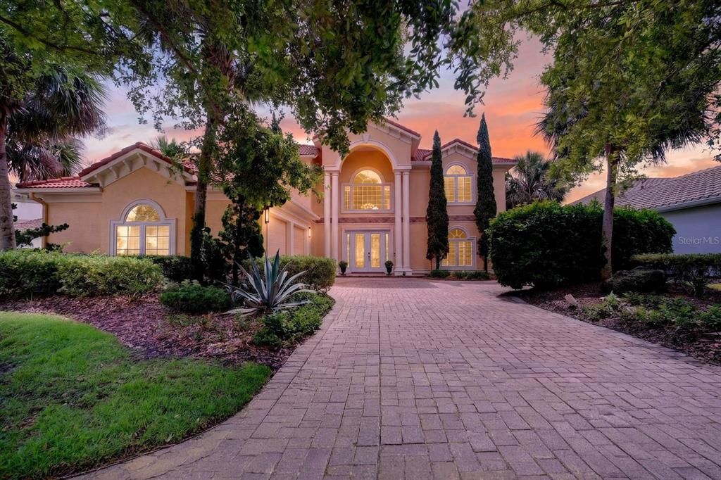 For Sale: $1,870,000 (4 beds, 4 baths, 4643 Square Feet)