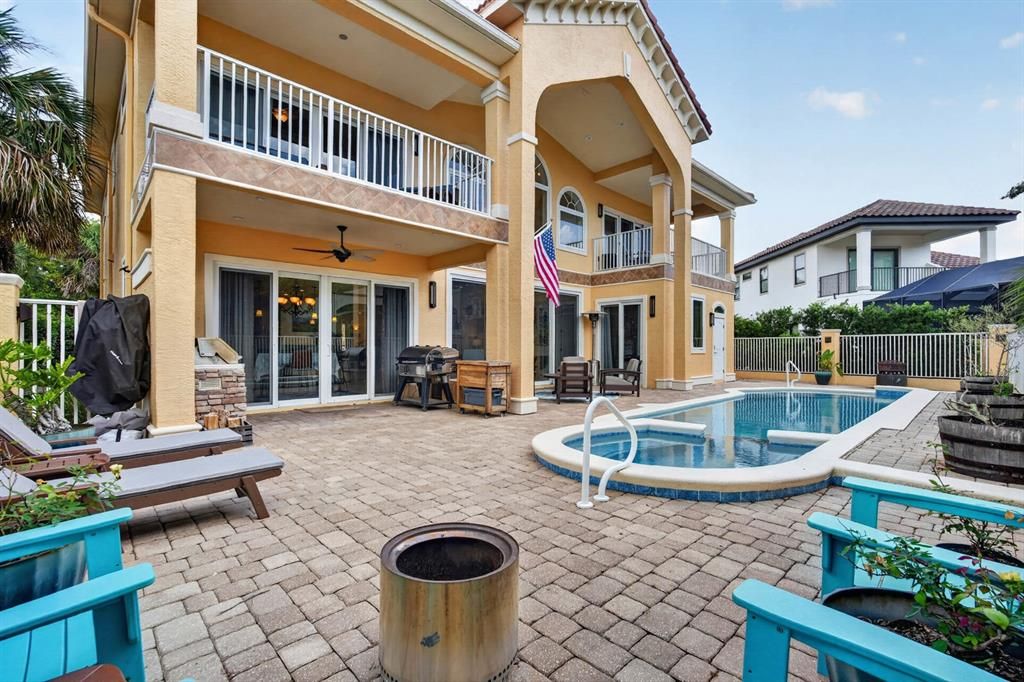 For Sale: $1,870,000 (4 beds, 4 baths, 4643 Square Feet)