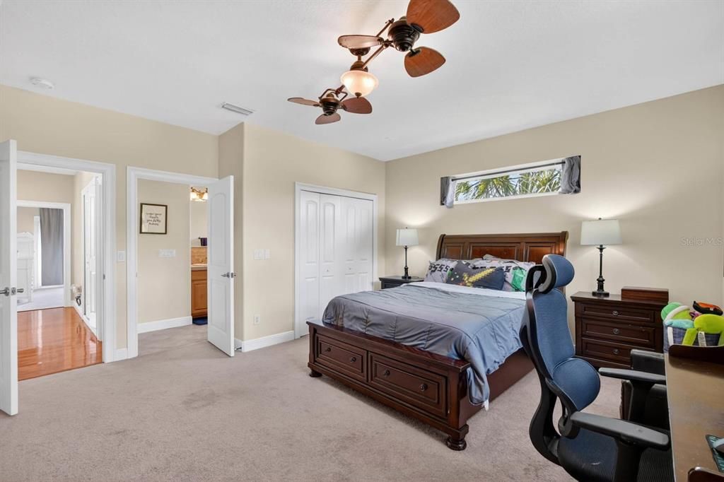 For Sale: $1,870,000 (4 beds, 4 baths, 4643 Square Feet)
