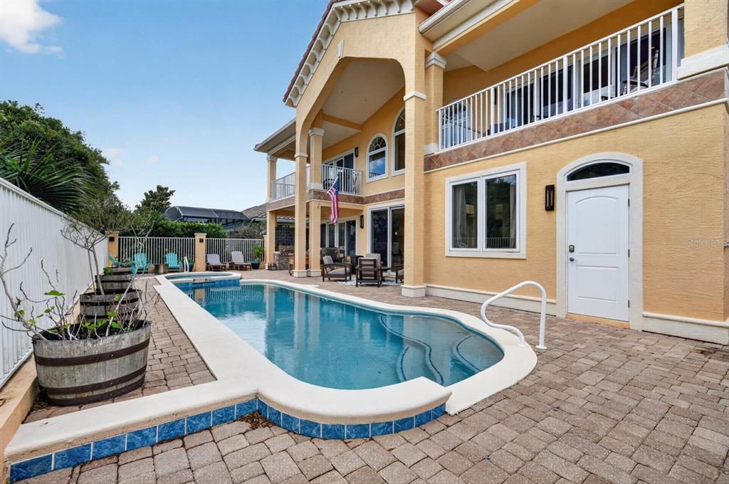 For Sale: $1,870,000 (4 beds, 4 baths, 4643 Square Feet)
