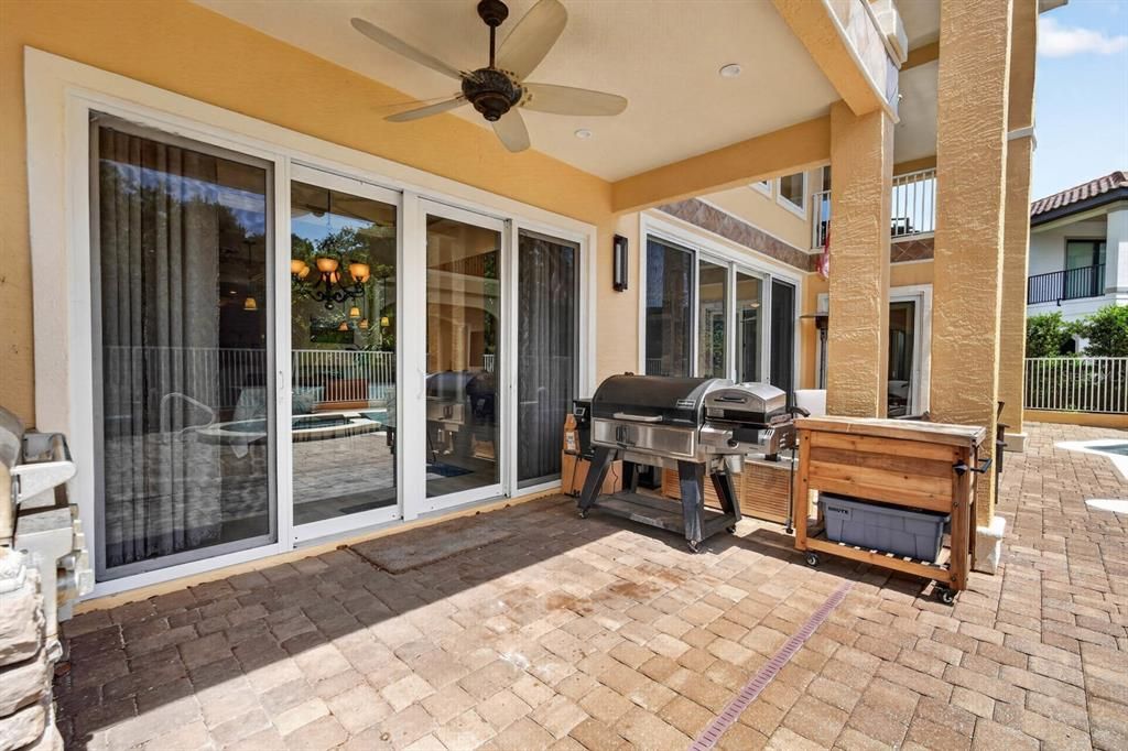 For Sale: $1,870,000 (4 beds, 4 baths, 4643 Square Feet)