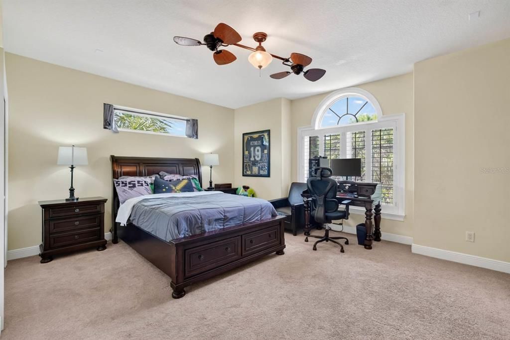 For Sale: $1,870,000 (4 beds, 4 baths, 4643 Square Feet)