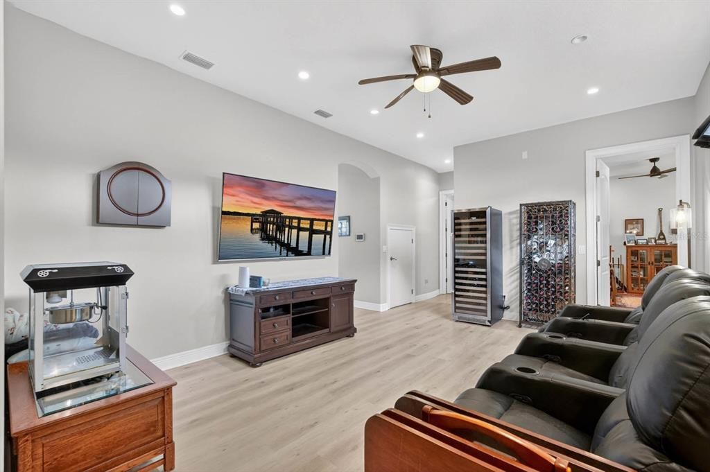 For Sale: $1,870,000 (4 beds, 4 baths, 4643 Square Feet)