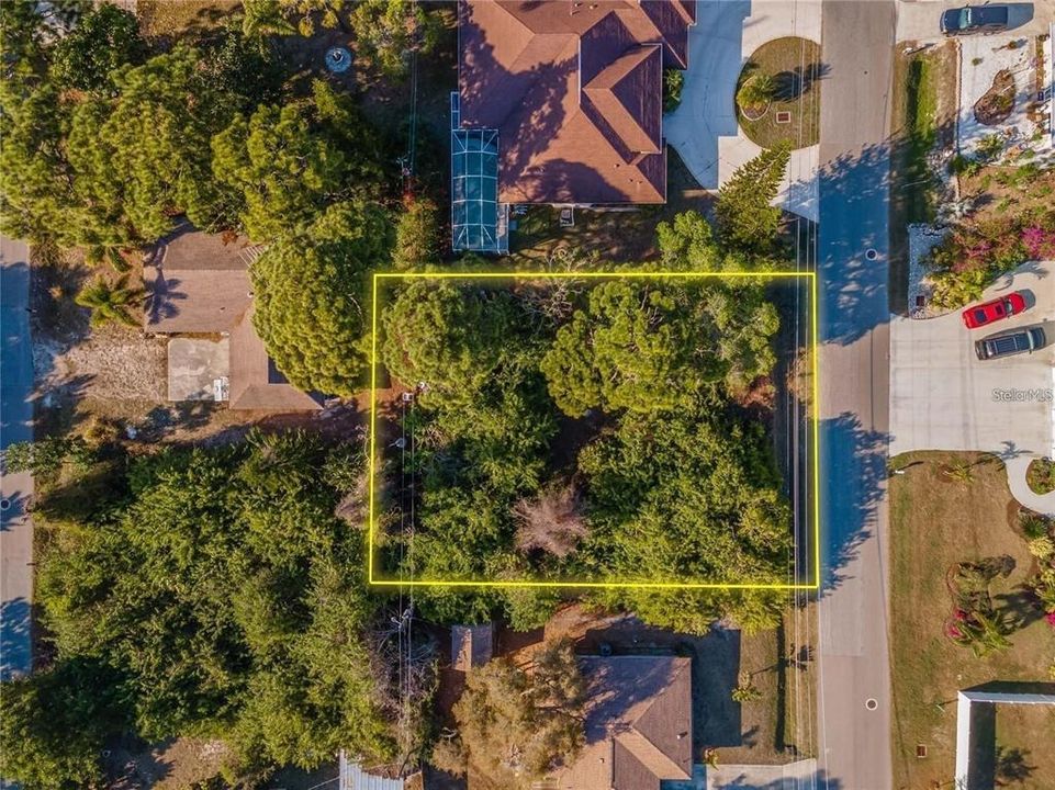 待售: $74,999 (0.19 acres)