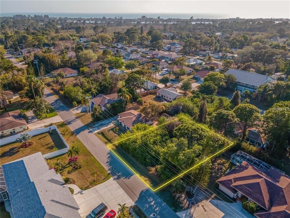待售: $74,999 (0.19 acres)