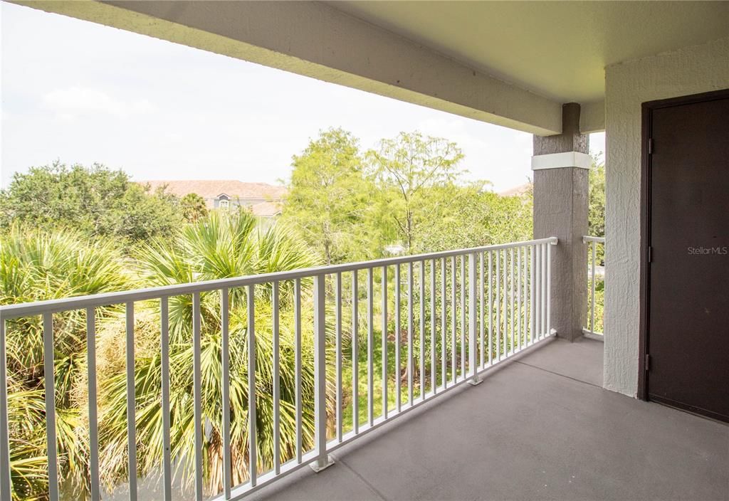 For Sale: $199,900 (2 beds, 2 baths, 1160 Square Feet)
