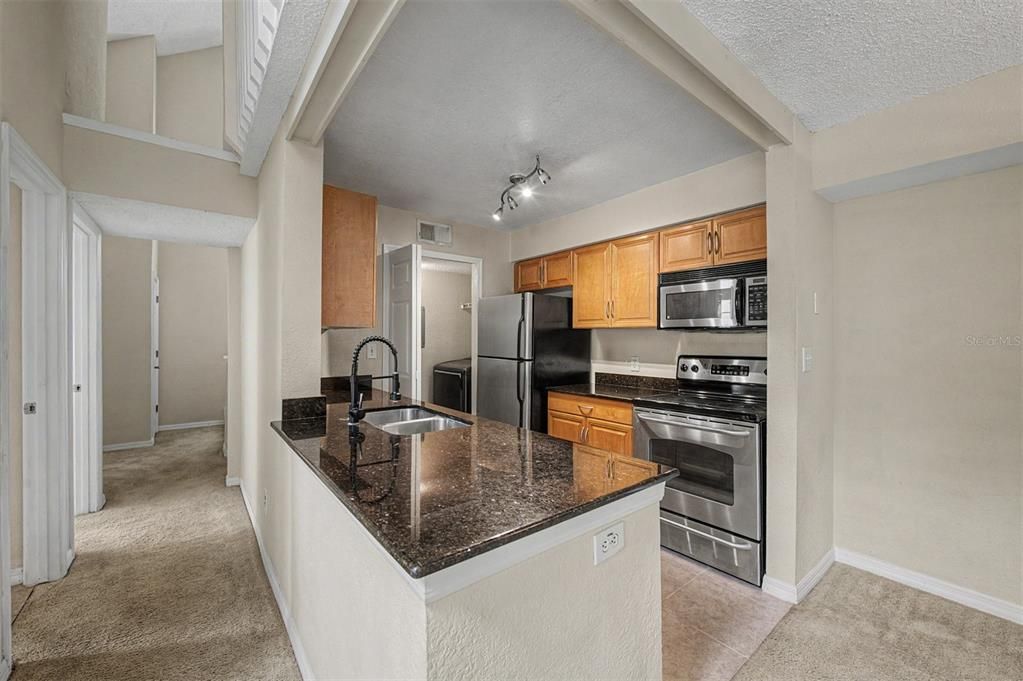 For Sale: $229,000 (2 beds, 2 baths, 1491 Square Feet)