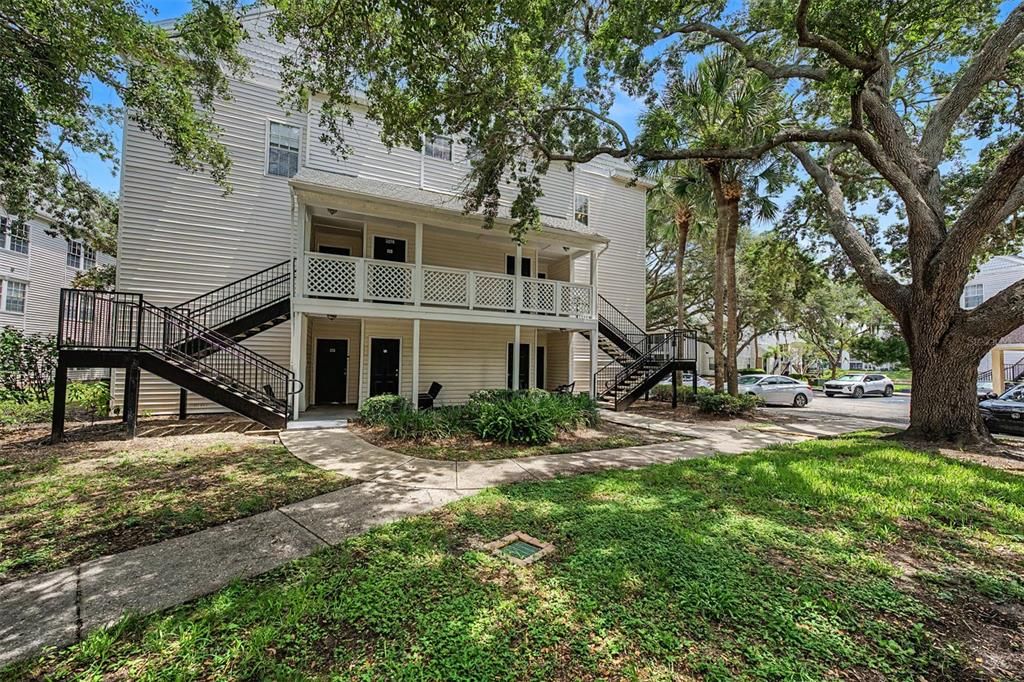 For Sale: $229,000 (2 beds, 2 baths, 1491 Square Feet)
