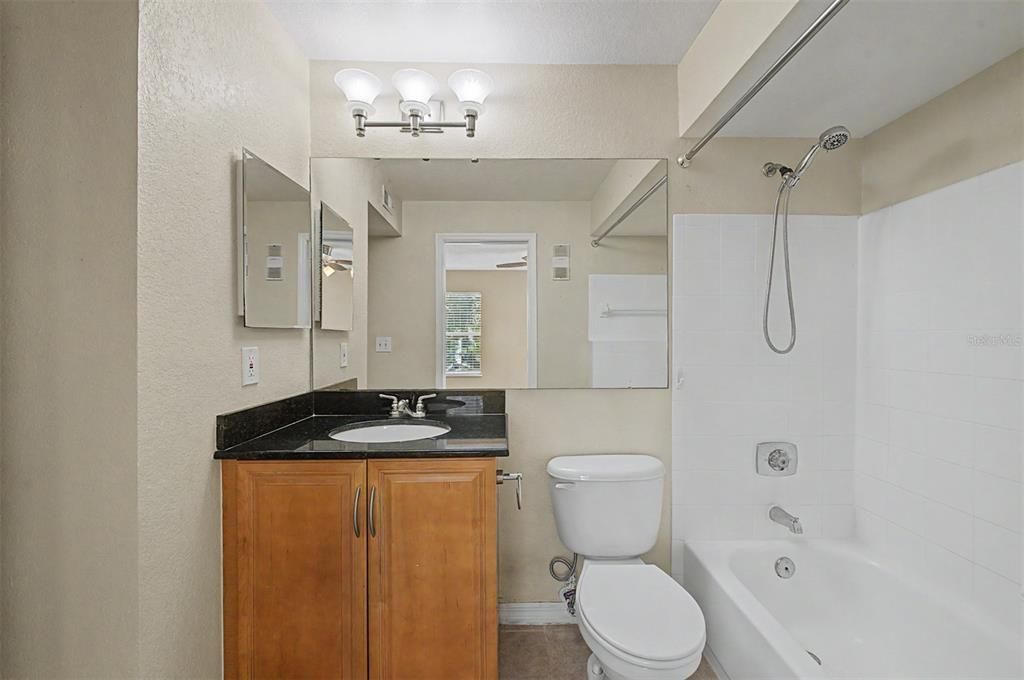For Sale: $229,000 (2 beds, 2 baths, 1491 Square Feet)