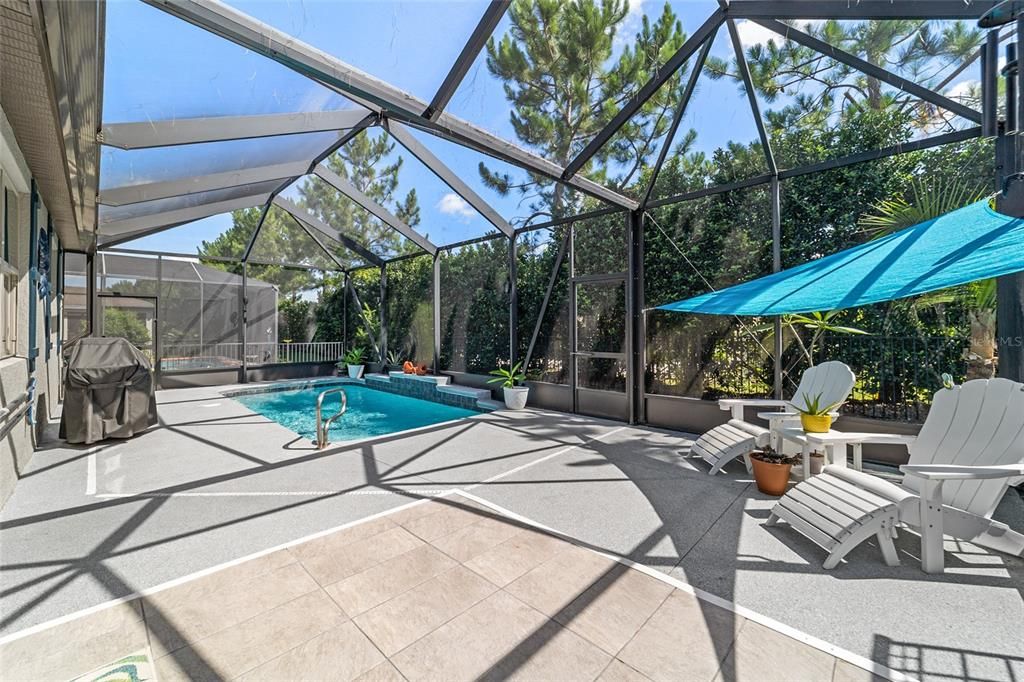 For Sale: $440,000 (2 beds, 2 baths, 2062 Square Feet)