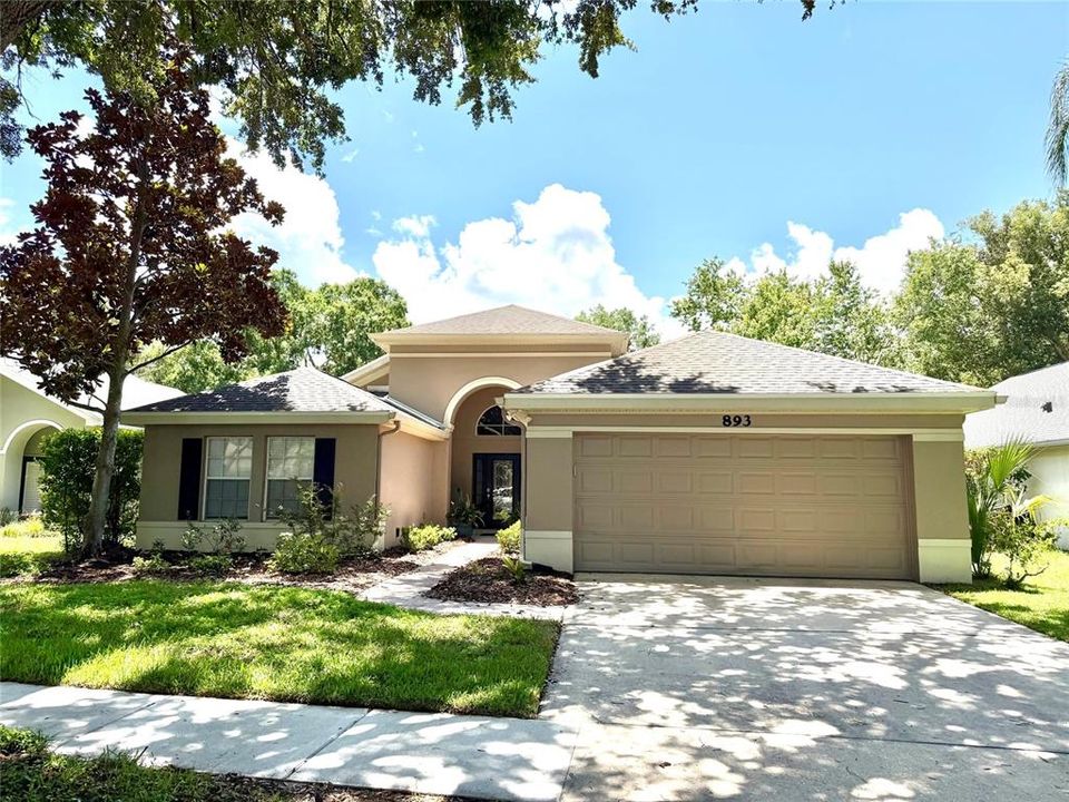 For Sale: $575,000 (4 beds, 2 baths, 1969 Square Feet)