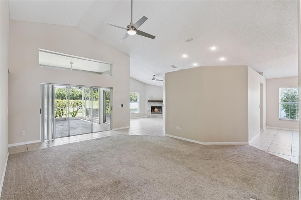 For Sale: $575,000 (4 beds, 2 baths, 1969 Square Feet)