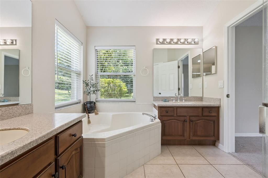 For Sale: $575,000 (4 beds, 2 baths, 1969 Square Feet)