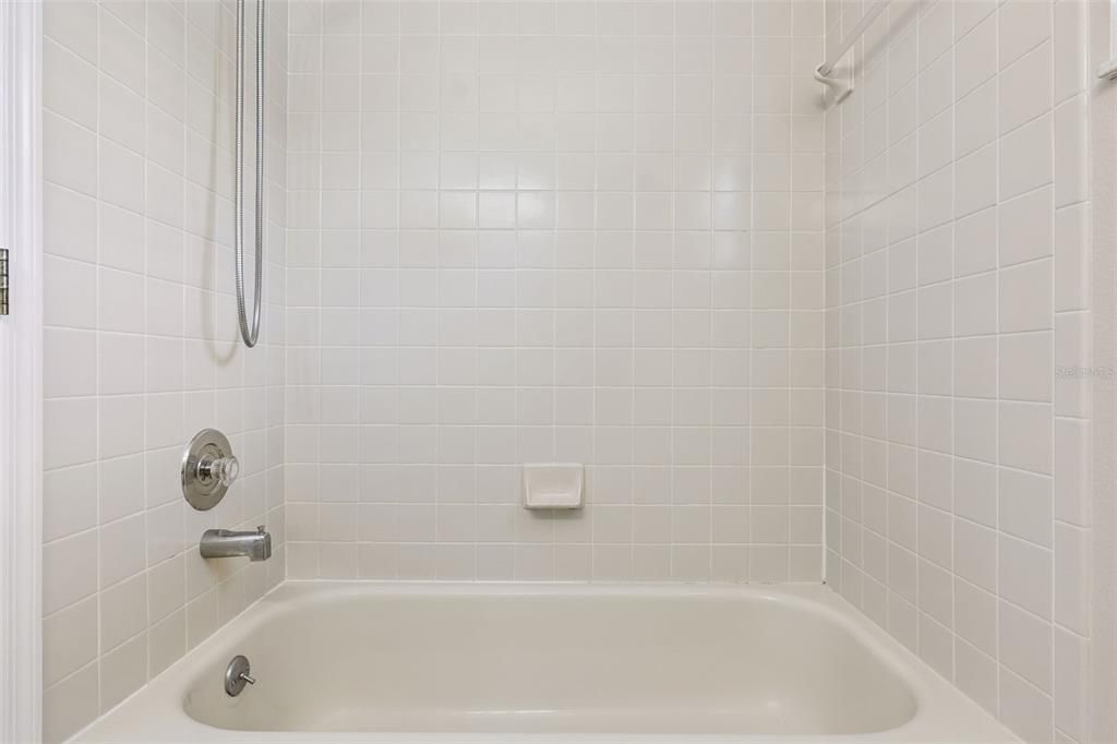 For Sale: $575,000 (4 beds, 2 baths, 1969 Square Feet)