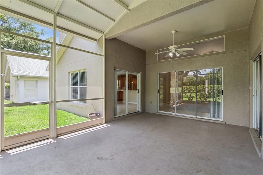 На продажу: $545,000 (4 спален, 2 ванн, 1969 Квадратных фут)