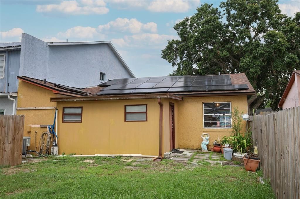 For Sale: $260,000 (3 beds, 2 baths, 1132 Square Feet)