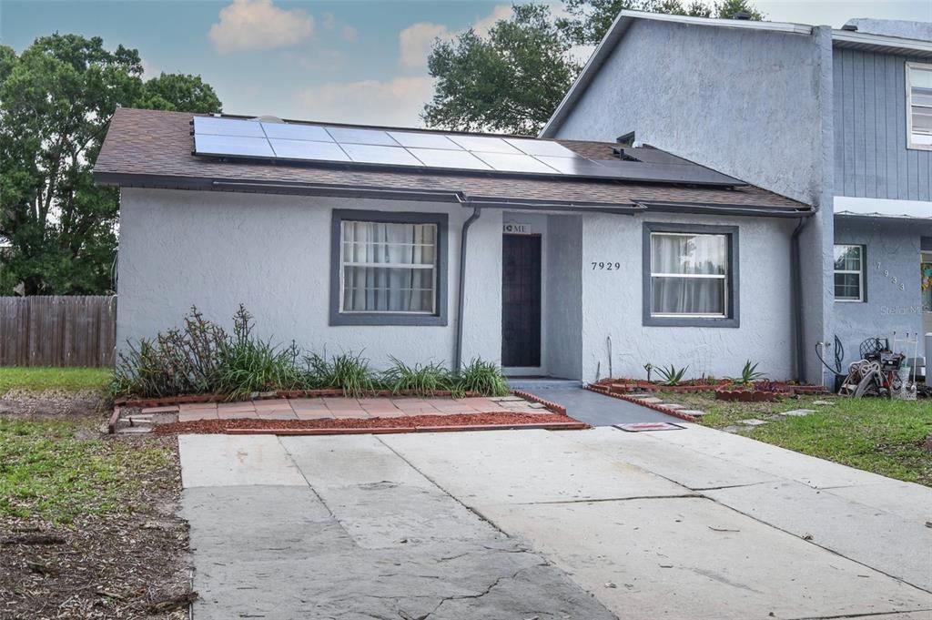 For Sale: $260,000 (3 beds, 2 baths, 1132 Square Feet)