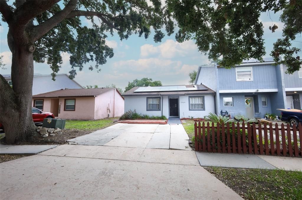 For Sale: $260,000 (3 beds, 2 baths, 1132 Square Feet)