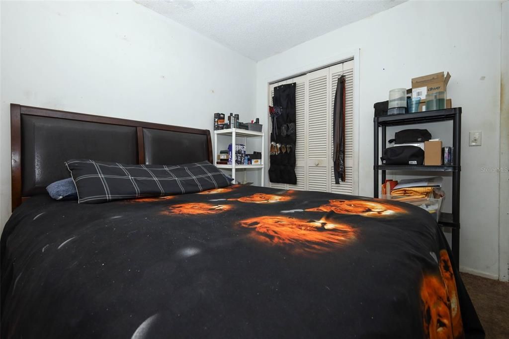 For Sale: $260,000 (3 beds, 2 baths, 1132 Square Feet)