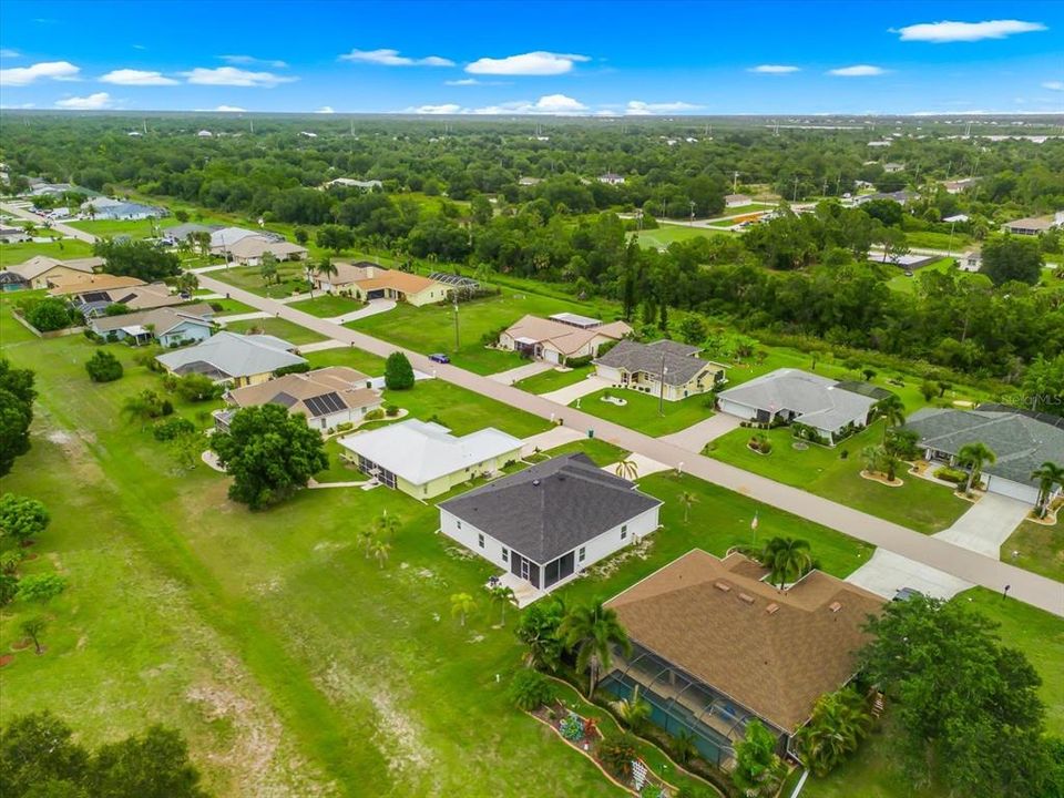 For Sale: $369,900 (3 beds, 2 baths, 2066 Square Feet)