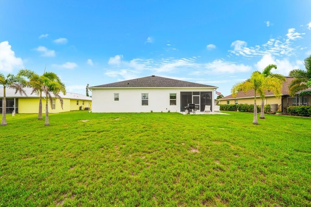 For Sale: $369,900 (3 beds, 2 baths, 2066 Square Feet)