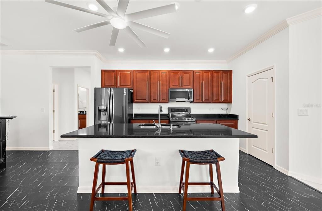 For Sale: $369,900 (3 beds, 2 baths, 2066 Square Feet)
