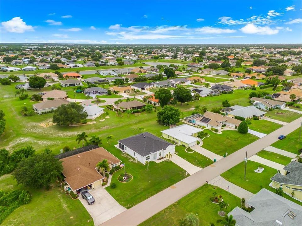 For Sale: $369,900 (3 beds, 2 baths, 2066 Square Feet)