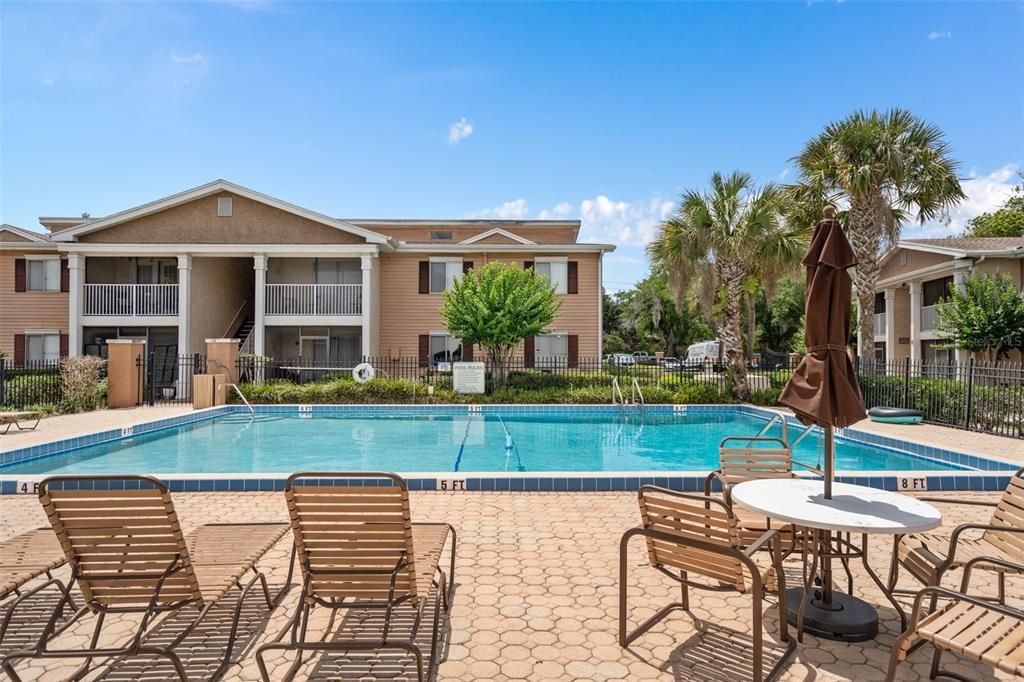 For Sale: $170,000 (2 beds, 2 baths, 1053 Square Feet)