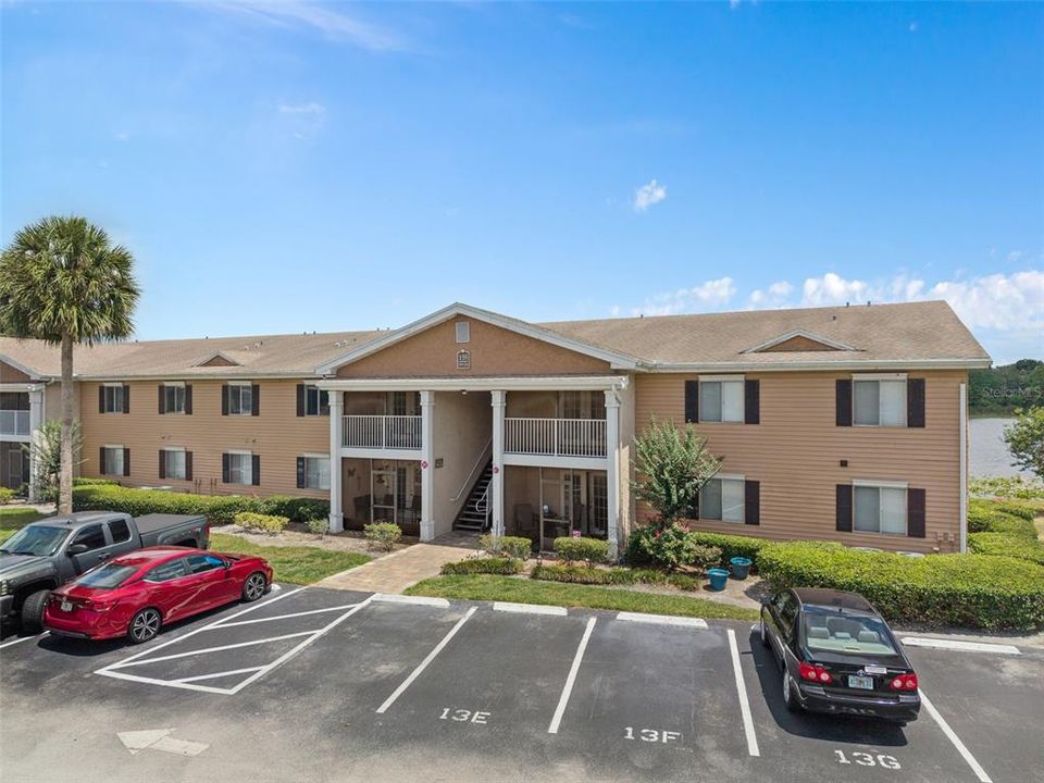 For Sale: $170,000 (2 beds, 2 baths, 1053 Square Feet)