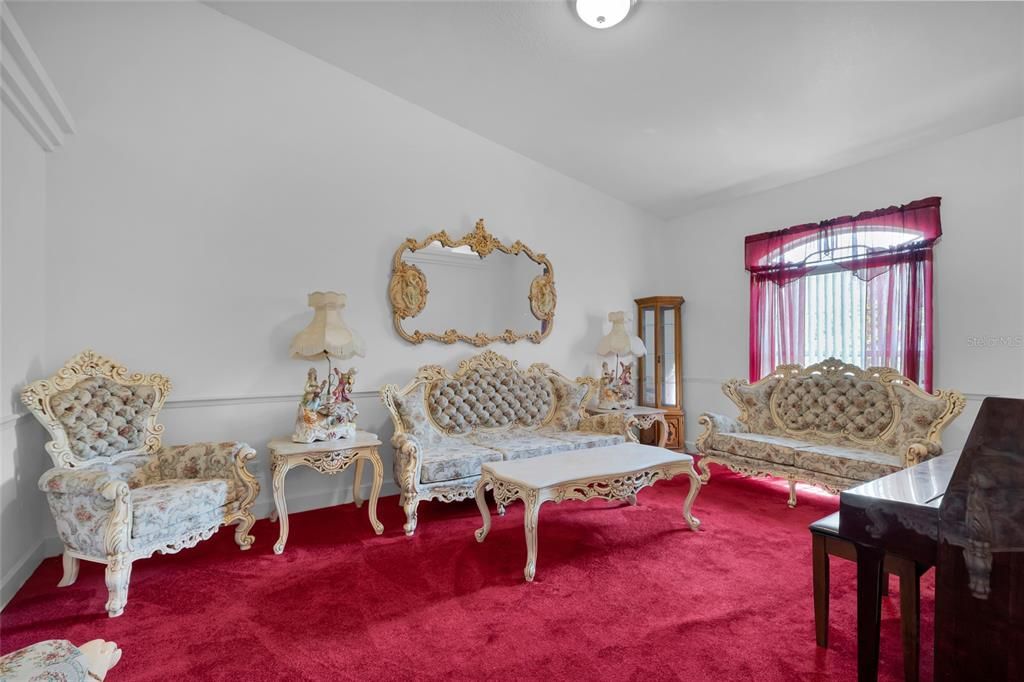 For Sale: $625,000 (4 beds, 3 baths, 2999 Square Feet)