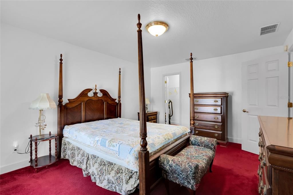 For Sale: $625,000 (4 beds, 3 baths, 2999 Square Feet)