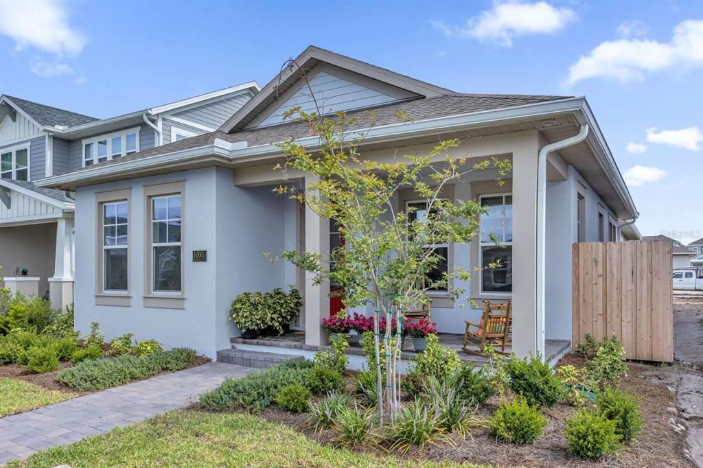 For Sale: $608,000 (3 beds, 2 baths, 1976 Square Feet)