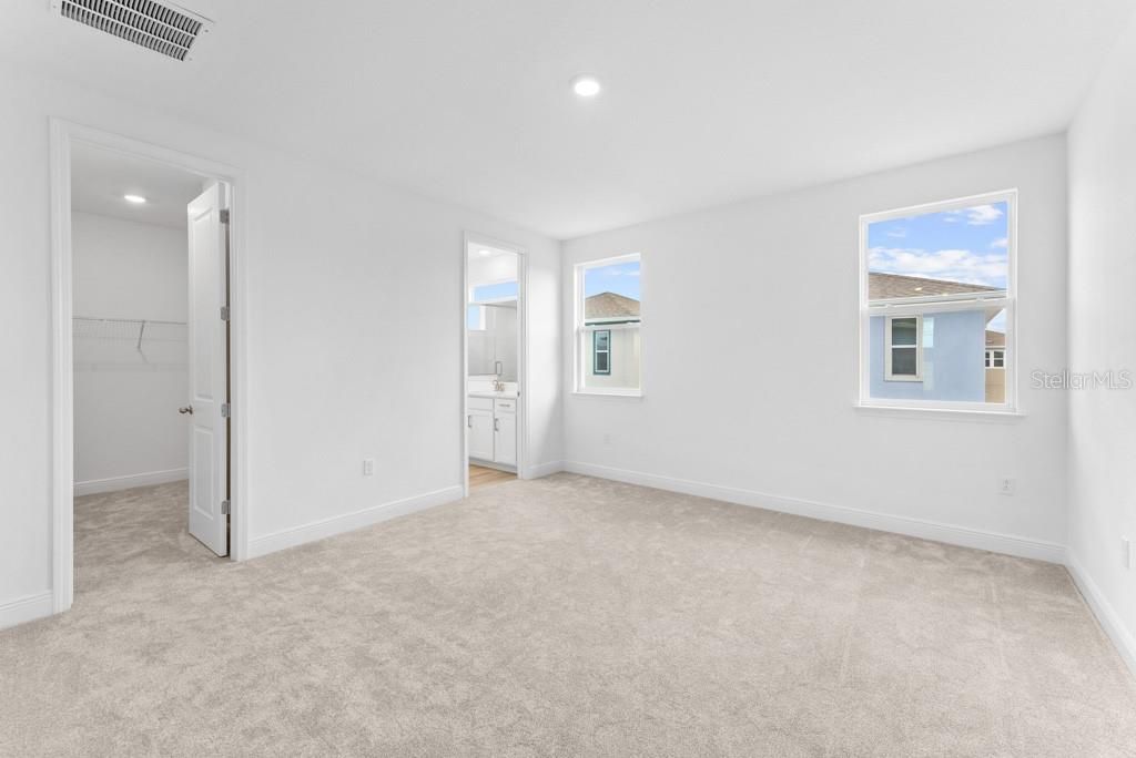 For Rent: $3,500 (3 beds, 2 baths, 2367 Square Feet)