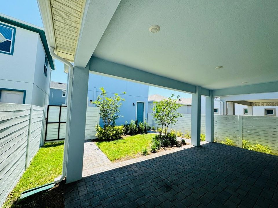 For Rent: $3,500 (3 beds, 2 baths, 2367 Square Feet)